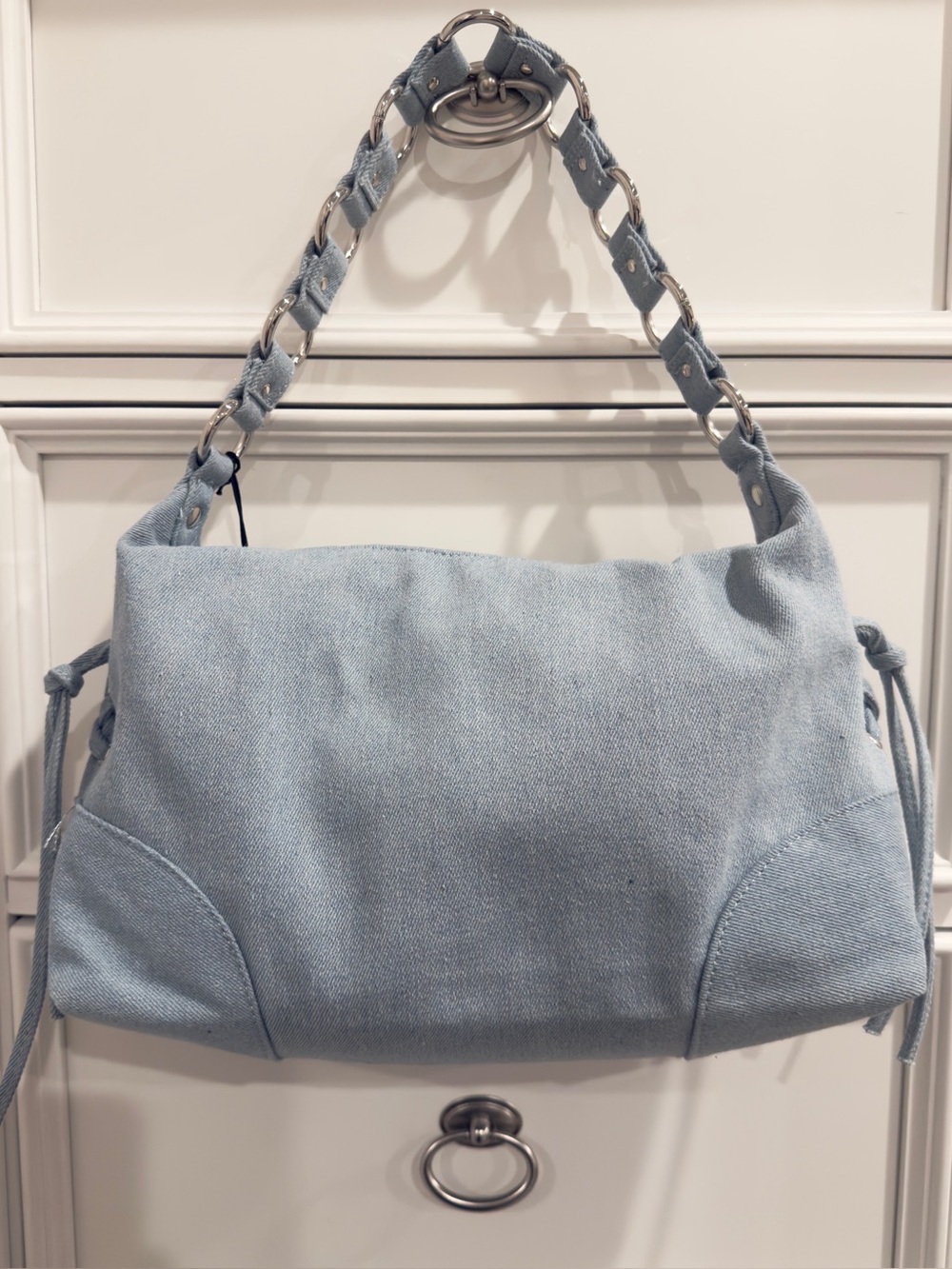 🩵 Madden NYC Denim Chambray Light Blue Grommet Shoulder Bag - New! - Picture 3 of 13